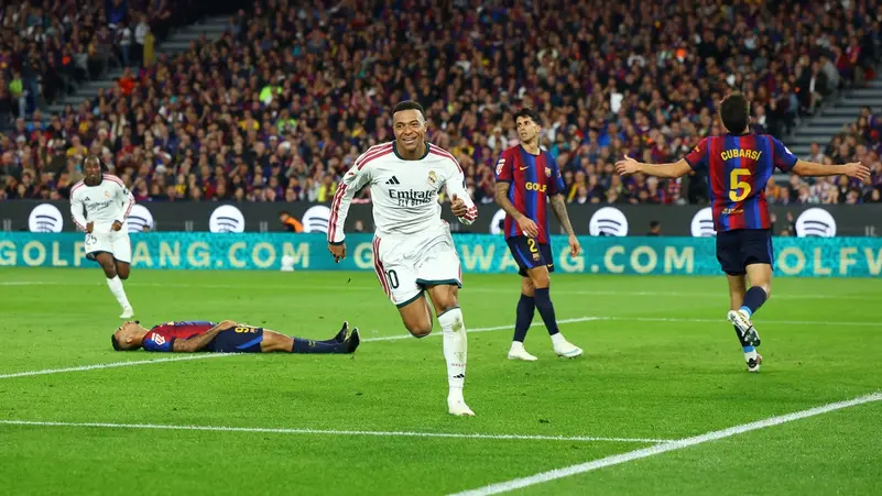 مبابي يتألق ويقود ريال مدريد لحسم "الكلاسيكو" بفوز مثير على برشلونة